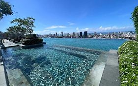Beacon Executive Suite By Staycation Homestay